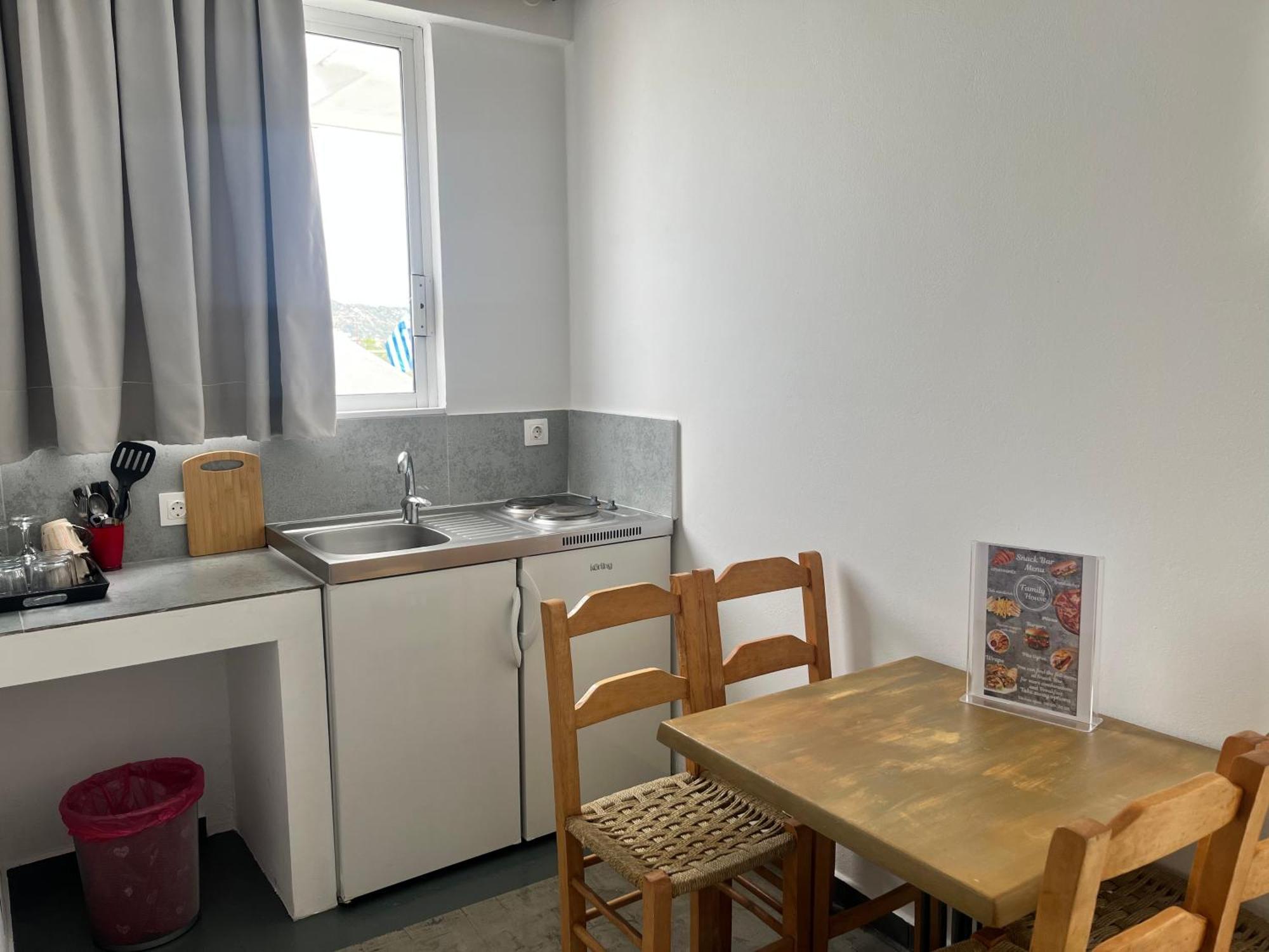 Family House Faliraki Studios Apartments المظهر الخارجي الصورة